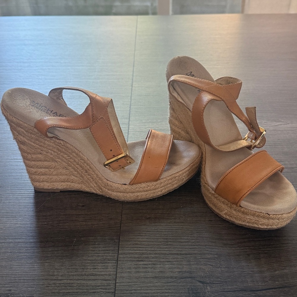 Michael Kors Camel Leather Espadrille Wedge Sandals G Buckle Ankle Strap Size 8